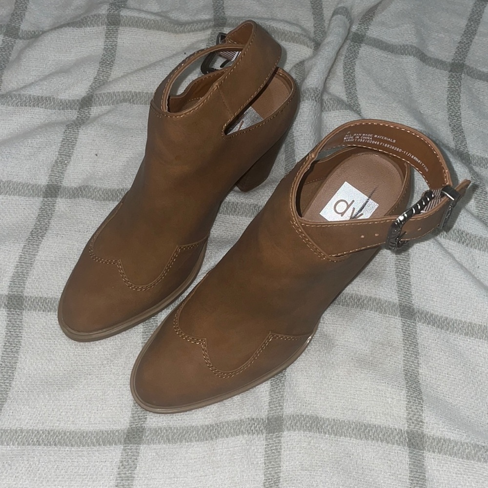 Size 7 open back heels DV dolce vita